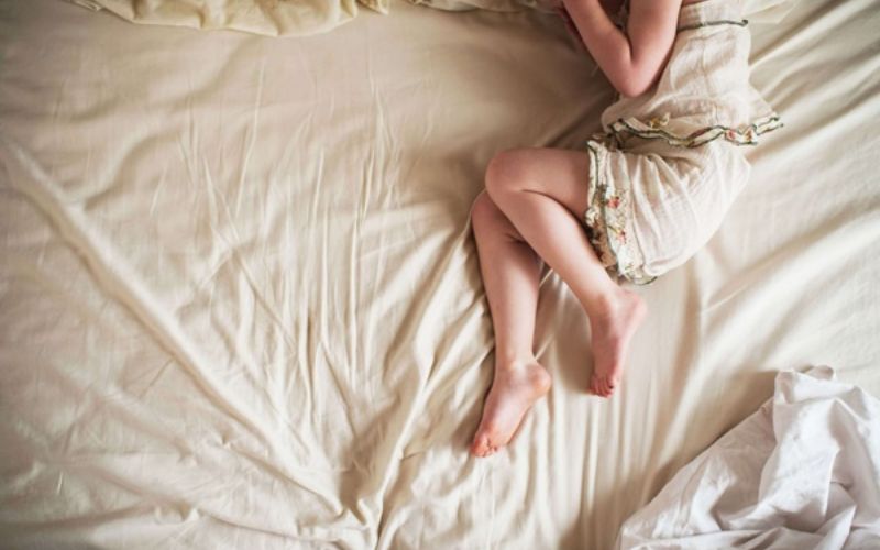 Ga giường bị nhăn nhúm khi nằm ngủ