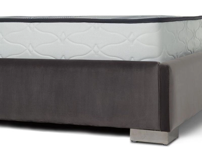 nem-lo-xo-lien-a-cassaro-firm-nISgNA