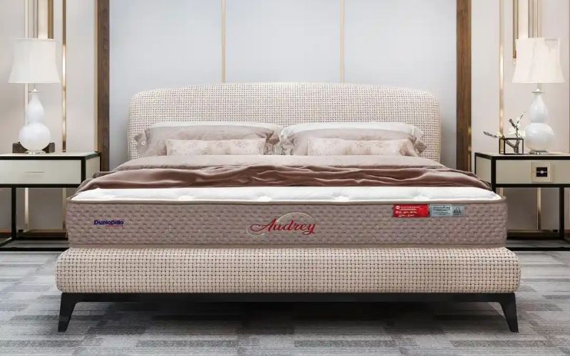 Mua nệm trả góp qua thẻ tín dụng có mất phí không? 7 nệm lò xo túi dunlopillo audrey