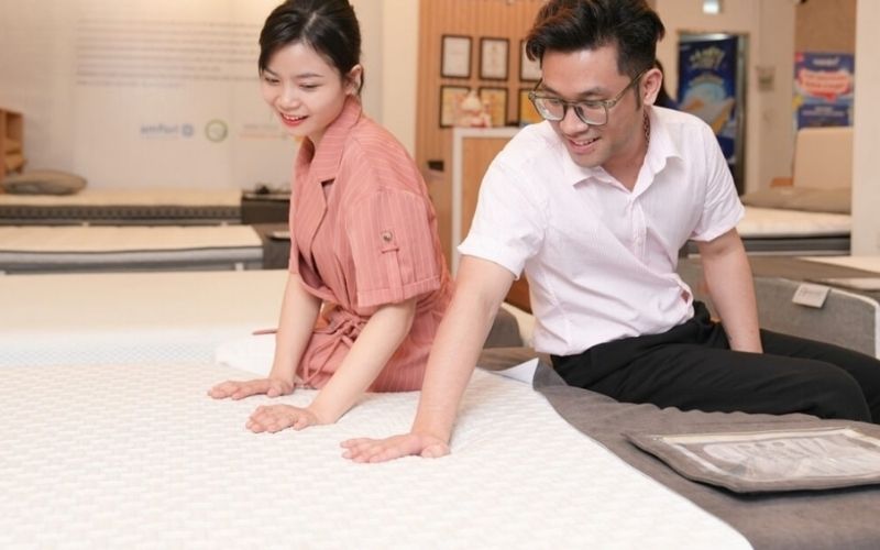 Có nên mua nệm trả góp không? Phân tích lợi ích và rủi ro tài chính 1 Xu hướng mua nệm trả góp trong tiêu dùng hiện đại