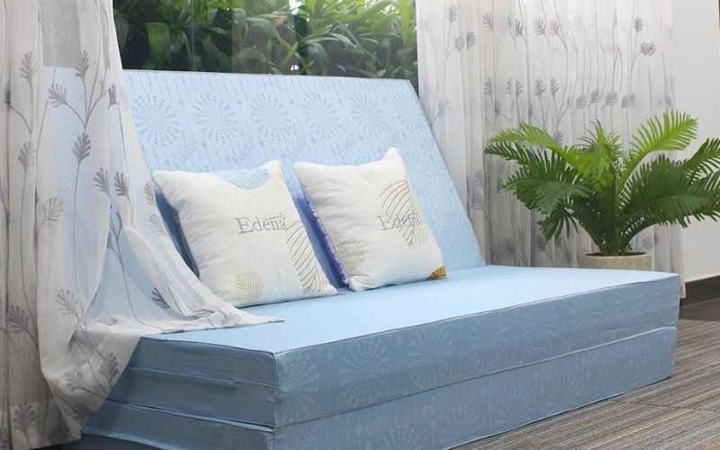 Nệm gấp 3 trả góp: Tiện lợi cho không gian nhỏ hẹp 1 Khả năng biến hóa linh hoạt