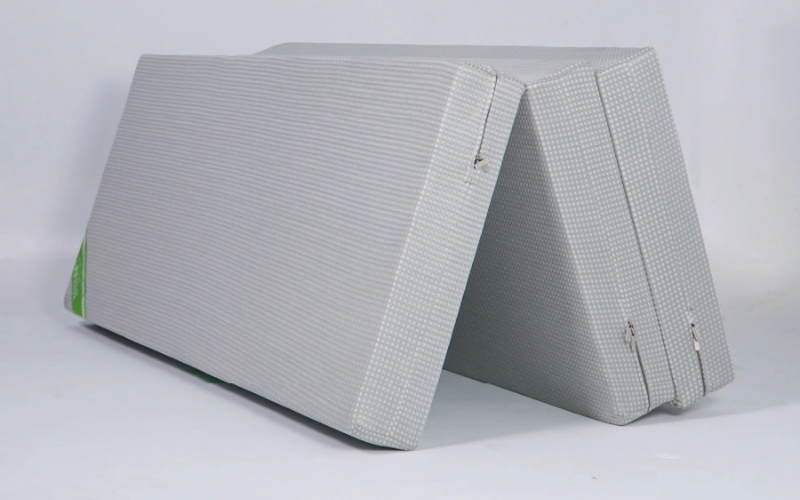 Top 7 mẫu nệm bông ép giá rẻ hỗ trợ trả góp cực tốt 1 Nệm bông ép gấp 3 Eco Cool TATANA